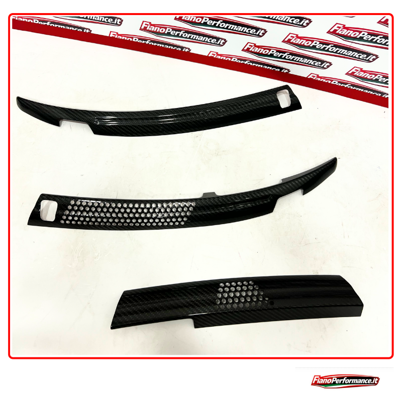 COVER PLASTICHE PARABREZZA IN CARBONIO 500 ABARTH