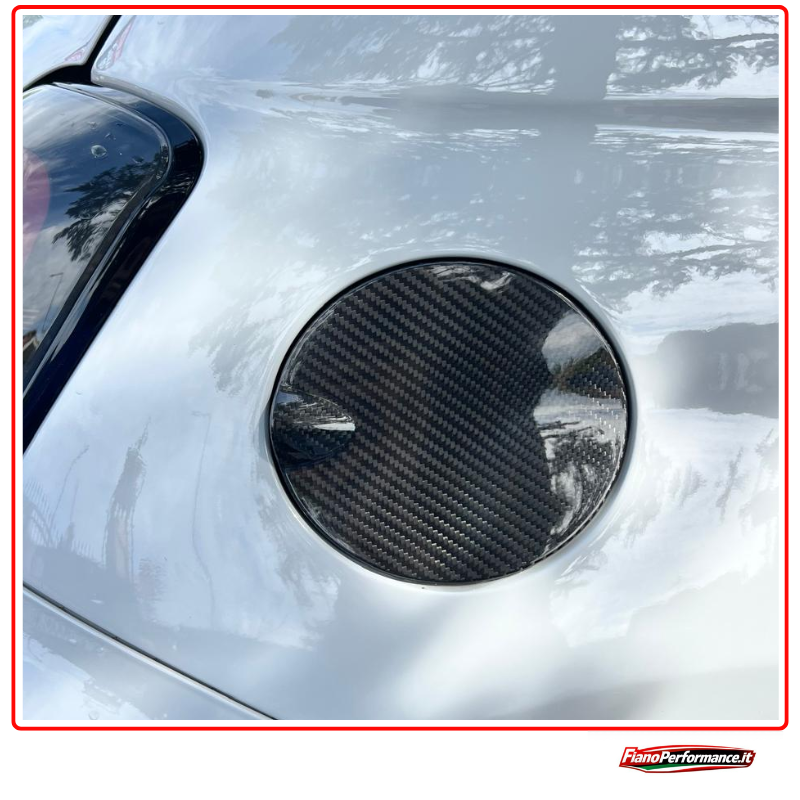 Cover Tappo Benzina in Carbonio per Abarth 500-595-695
